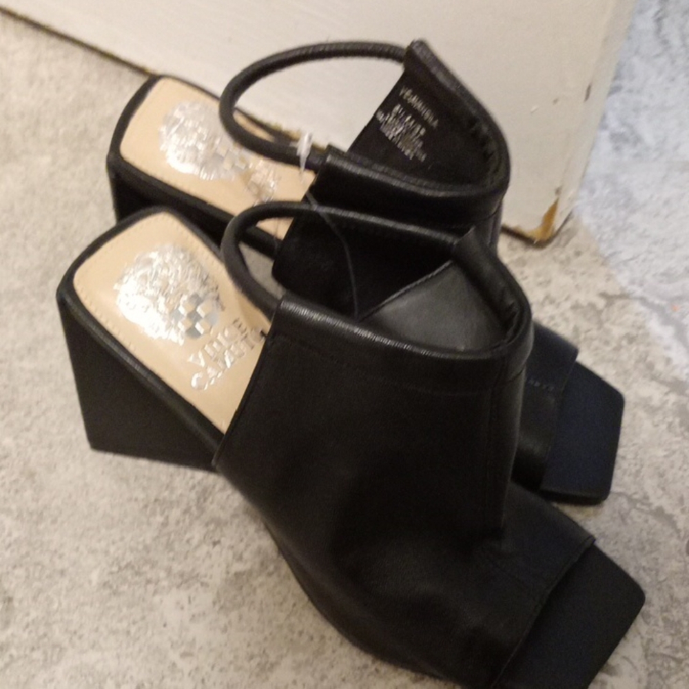 Elegant Black Wedge Shoes with Open Toe